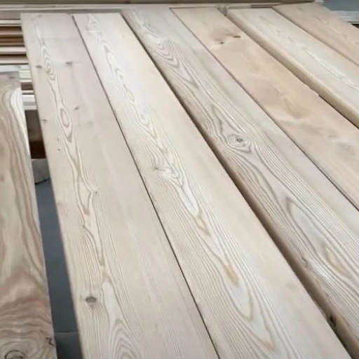 Доска террасная лиственница гладкая 28*190*4000, сорт АВС (0,76м2)